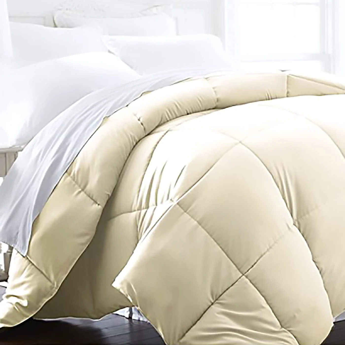 1200 Series Goose Down Comforter Full/Queen